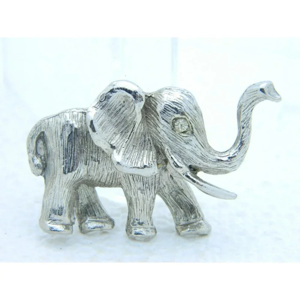 VTG HOBE Silver Tone Clear Rhinestone Eye Elephant Pin Brooch